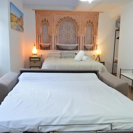 Alcazar Viejo Parking Tourist Apartment *